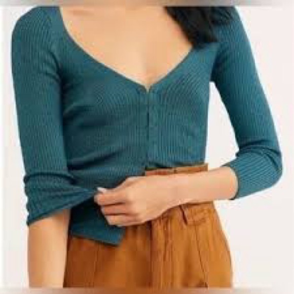 Free People Sweaters - Free People knitted V-neck Cardigan